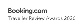 Arnanes Country Hotel Booking.com Traveller Review Awards 2026 logo weergegeven op een witte achtergrond, met 